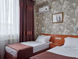 Гостиница Лазурный берег Иркутск Стандартный двухместный номер с 2 раздельными кроватями -9