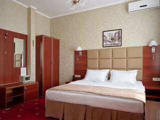 Гостиница Лазурный берег Иркутск Улучшенный двухместный номер с 1 кроватью -7