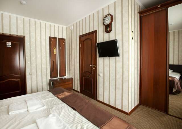 Гостиница Лазурный берег Иркутск-26