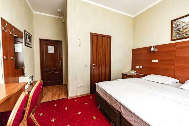 Гостиница Лазурный берег Иркутск-205