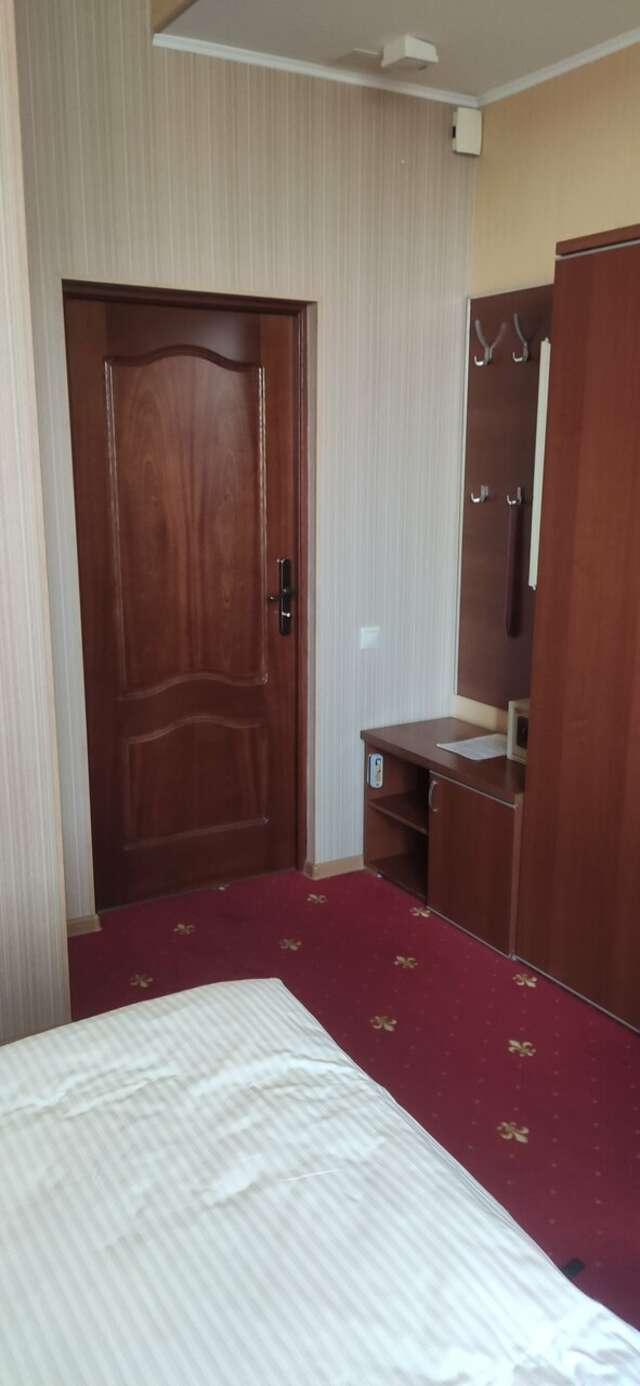 Гостиница Лазурный берег Иркутск-217